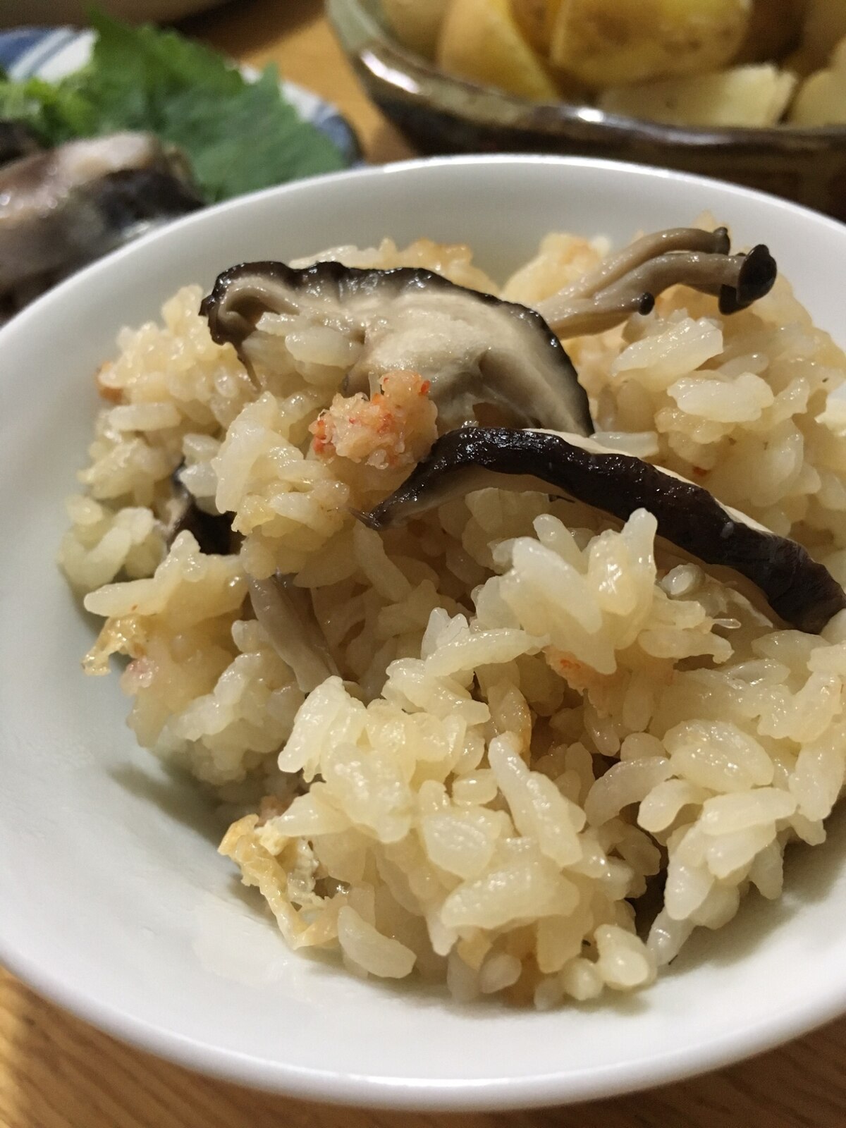 カニ缶と きのこの炊き込みご飯 レシピ 作り方 By あっこサンバ 楽天レシピ カニ缶と きのこの炊き込みご飯 レシピ 作り方 By あっこサンバ 楽天レシピ